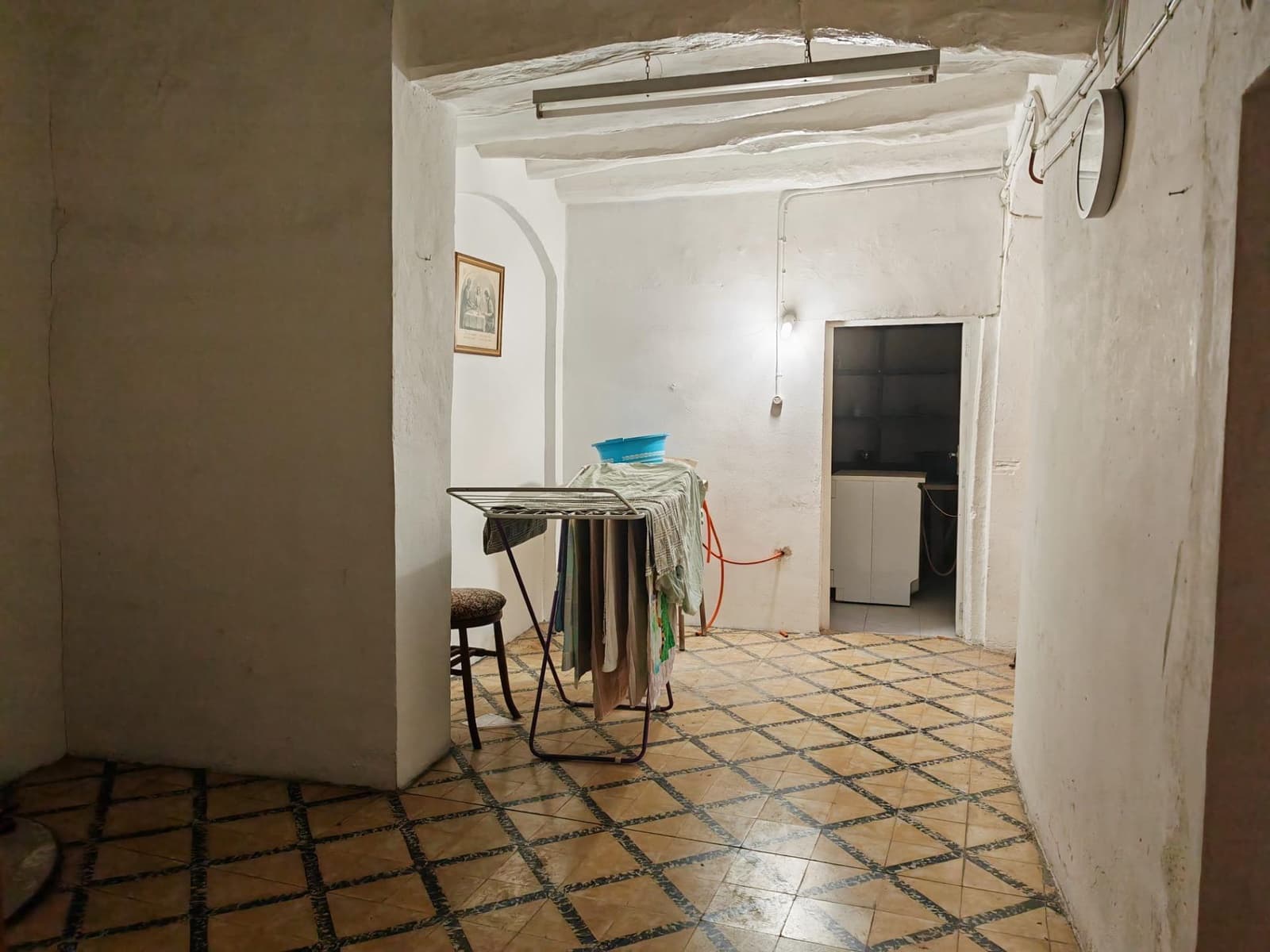 3 slaapkamer Bedrijf te koop in Santa Coloma de Queralt - € 120.000 (Ref: 9431041)