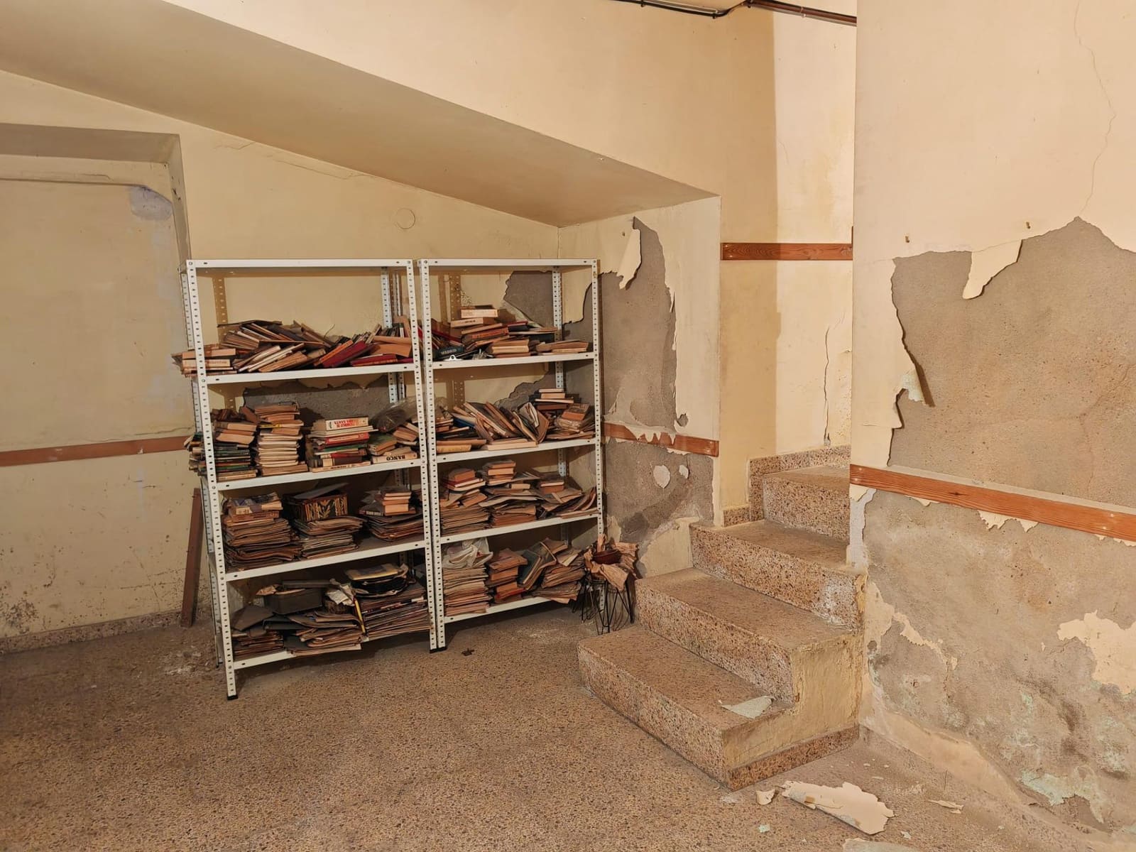 3 slaapkamer Bedrijf te koop in Santa Coloma de Queralt - € 120.000 (Ref: 9431041)