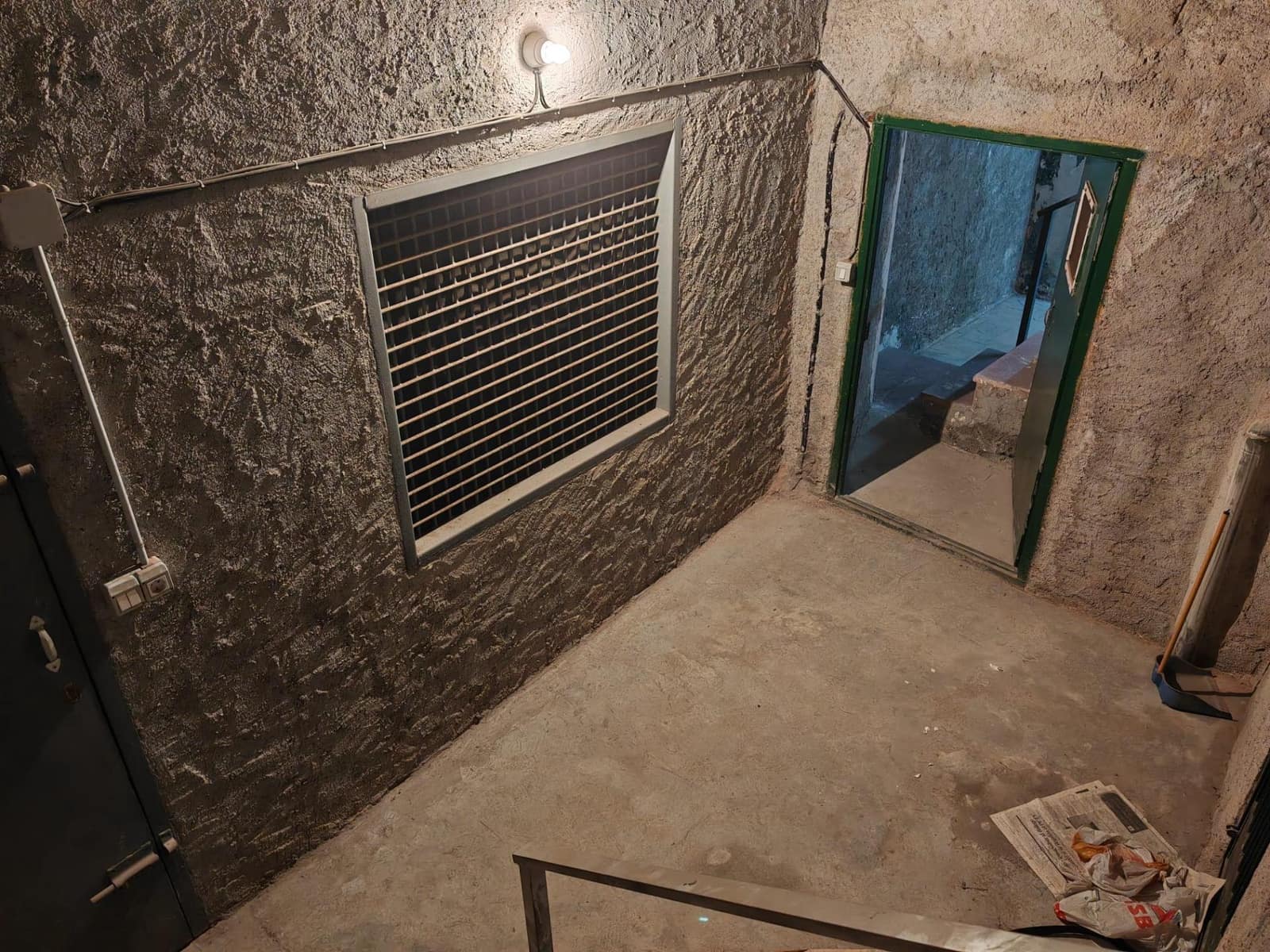 3 slaapkamer Bedrijf te koop in Santa Coloma de Queralt - € 120.000 (Ref: 9431041)