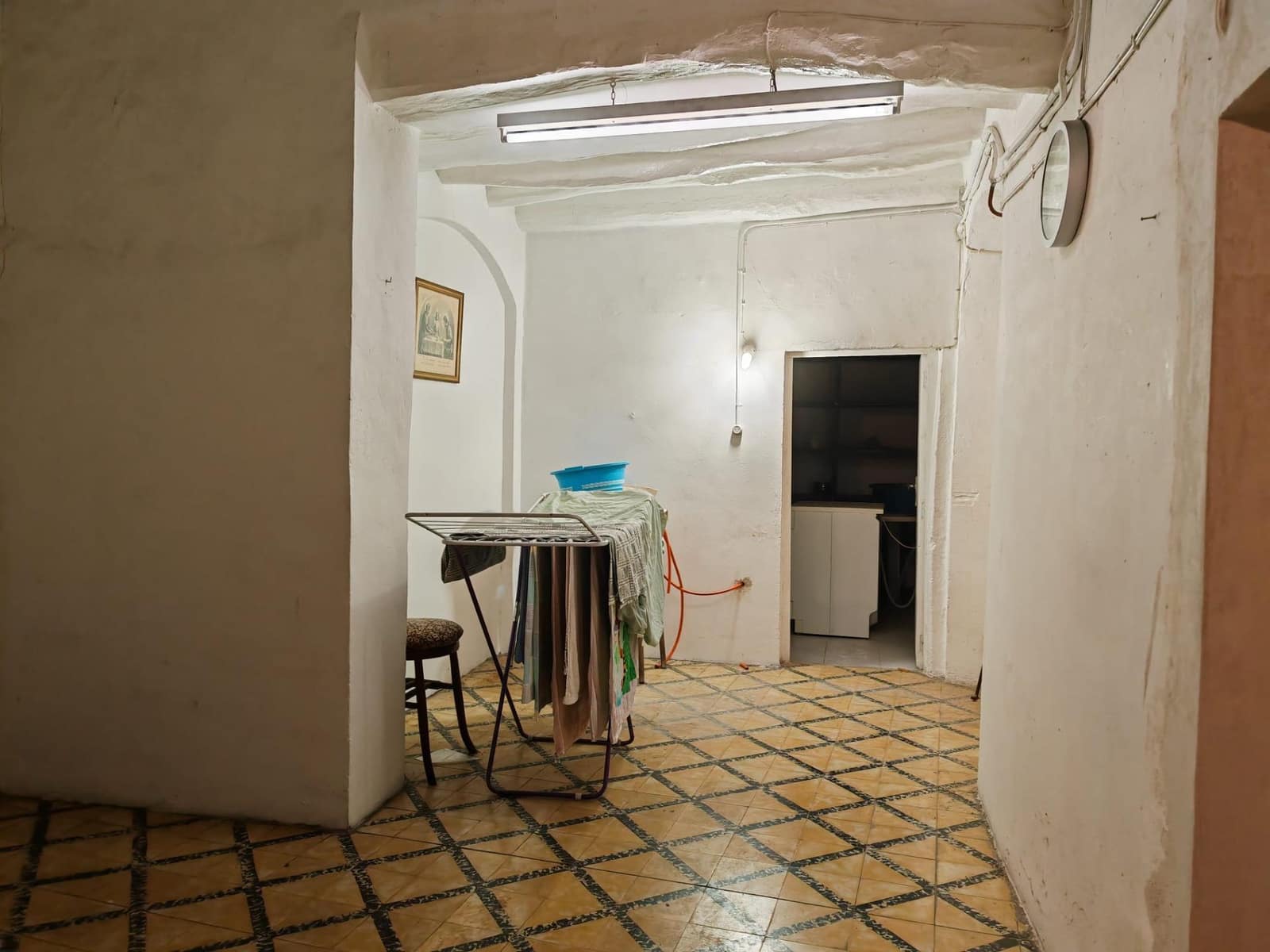 3 slaapkamer Bedrijf te koop in Santa Coloma de Queralt - € 120.000 (Ref: 9431041)