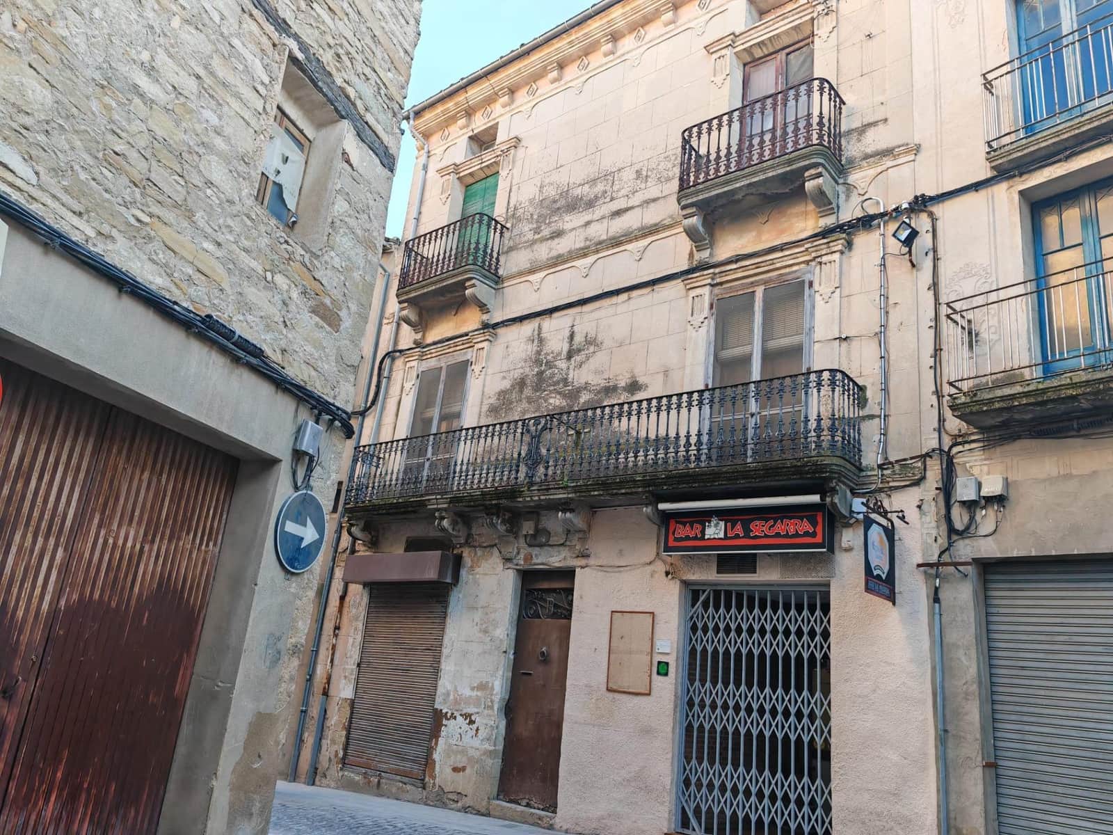 3 slaapkamer Bedrijf te koop in Santa Coloma de Queralt - € 120.000 (Ref: 9431041)