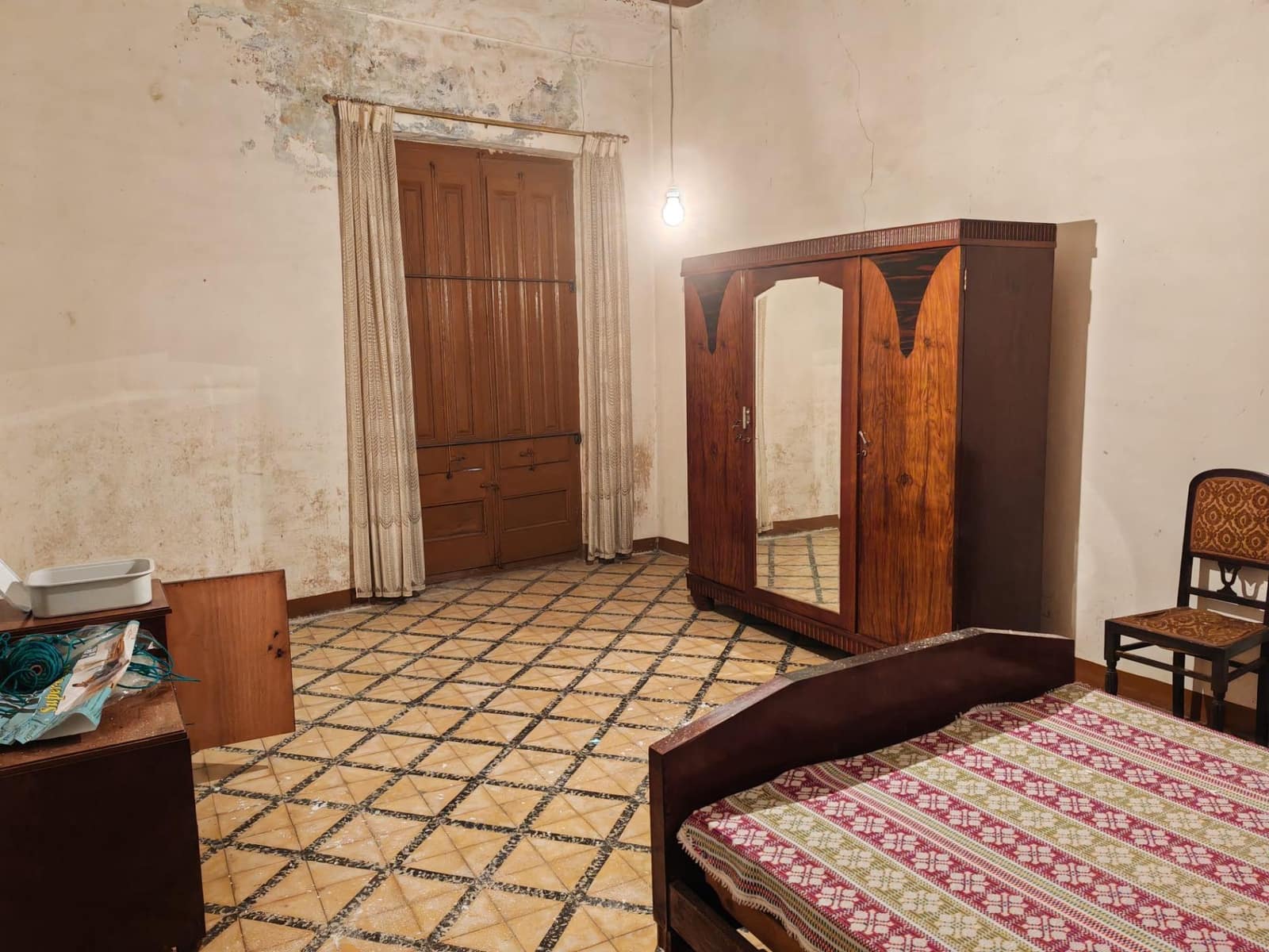 3 slaapkamer Bedrijf te koop in Santa Coloma de Queralt - € 120.000 (Ref: 9431041)