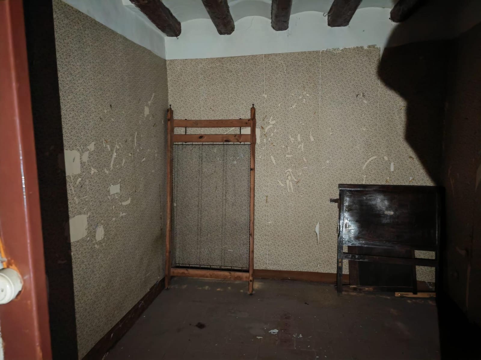 3 slaapkamer Bedrijf te koop in Santa Coloma de Queralt - € 120.000 (Ref: 9431041)