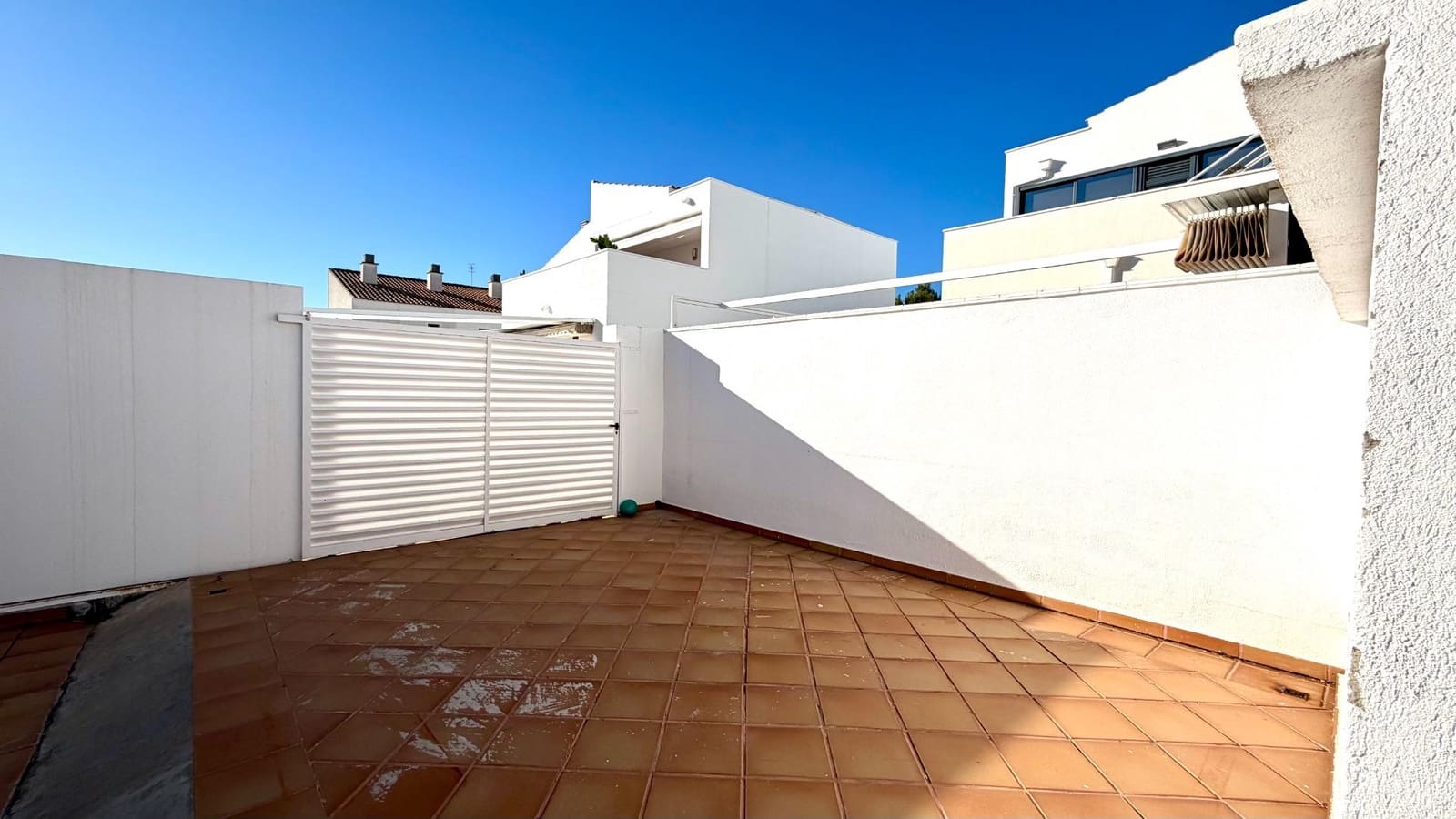 3 soveværelse Villa til salg i Calafell med swimmingpool garage - € 399.000 (Ref: 9440053)