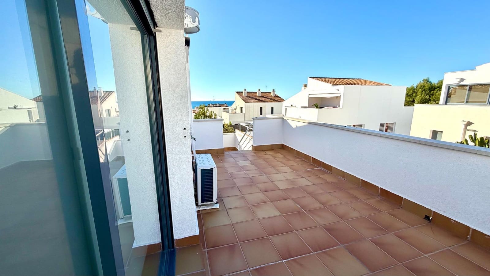 3 soveværelse Villa til salg i Calafell med swimmingpool garage - € 399.000 (Ref: 9440053)