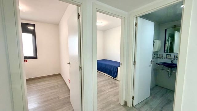 3 makuuhuone Huvila myytävänä paikassa Calafell mukana uima-altaan 
autotalli - 399 000 € (Ref: 9440053)