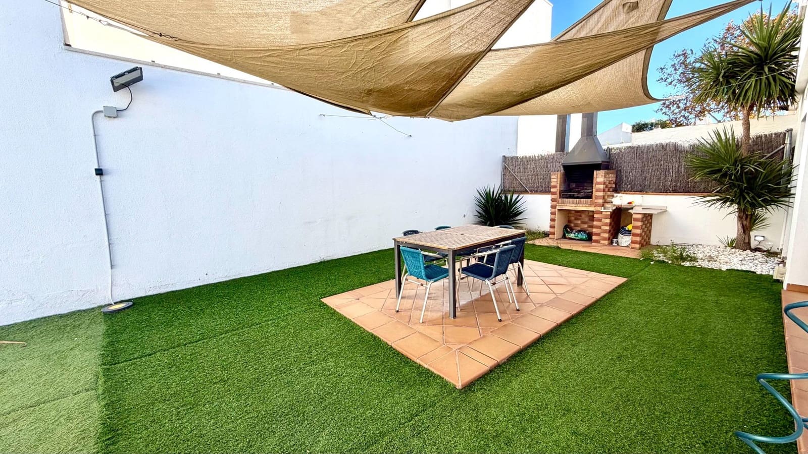 3 soveværelse Villa til salg i Calafell med swimmingpool garage - € 399.000 (Ref: 9440053)