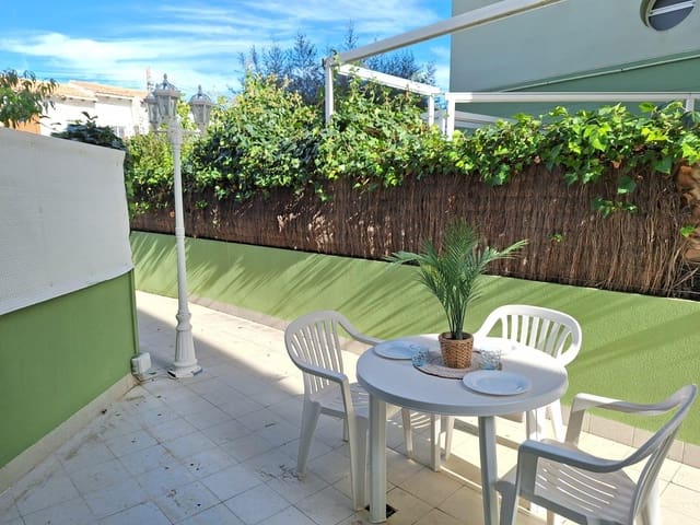 Piso de 1 habitación en Sant Salvador (Coma-Ruga), El Vendrell en venta con piscina - 172.000 € (Ref: 9440054)