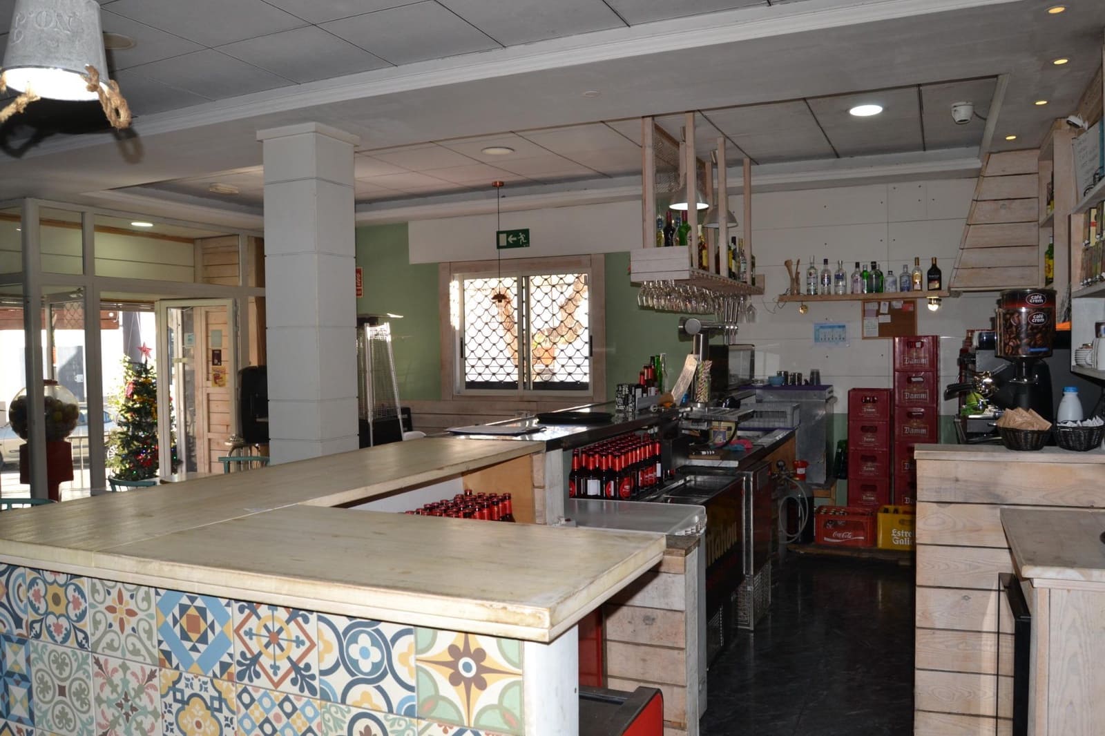 Commercial for rent in Segur de Calafell - € 1,080 (Ref: 9446282)