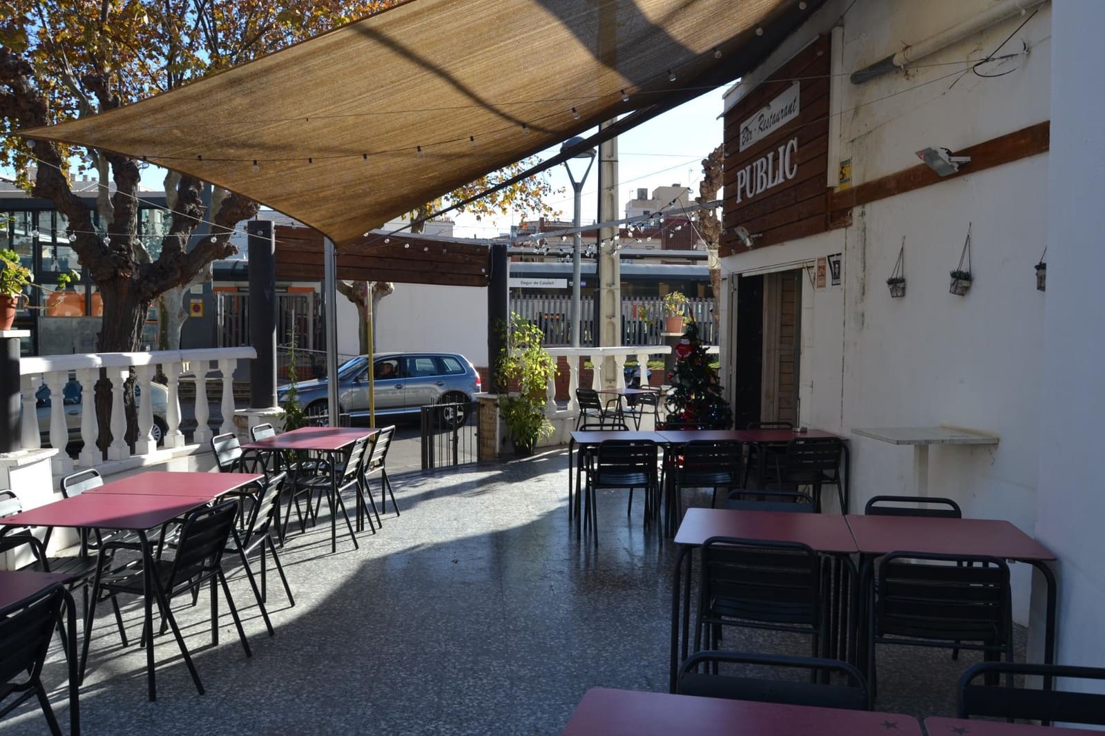 Commercial for rent in Segur de Calafell - € 1,080 (Ref: 9446282)