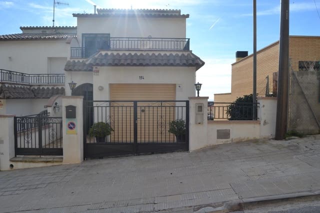 5 quarto Moradia em Banda para venda em Segur de Calafell, Calafell - 465 000 € (Ref: 9446283)