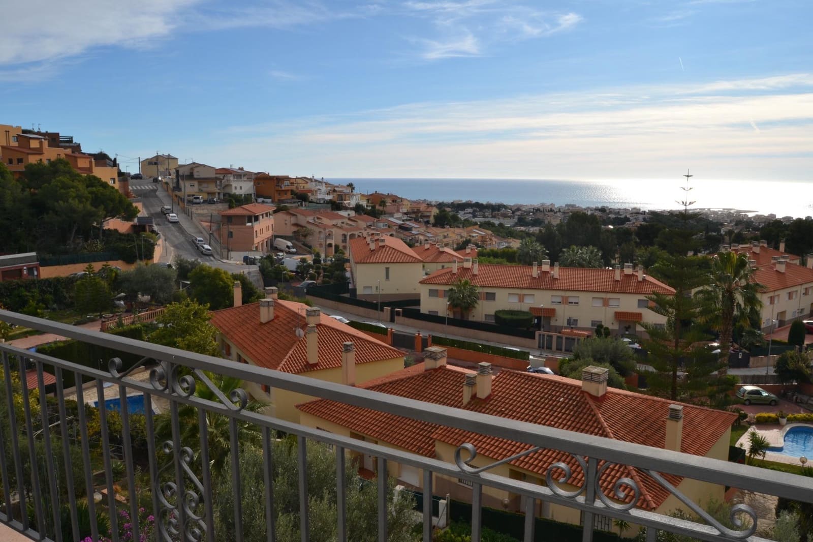 5 bedroom Terraced Villa for sale in Segur de Calafell - € 465,000 (Ref: 9446283)