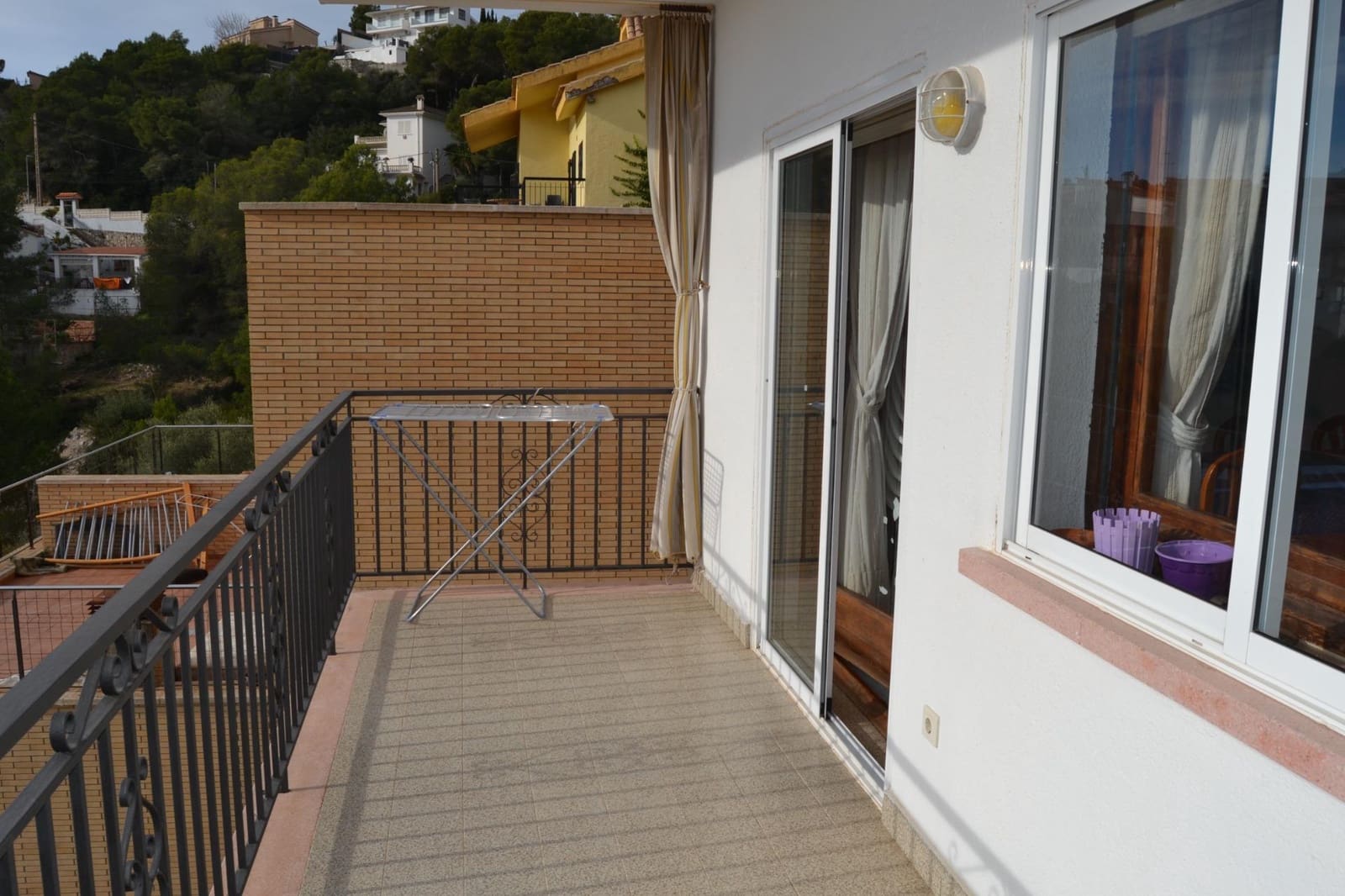 5 bedroom Terraced Villa for sale in Segur de Calafell - € 465,000 (Ref: 9446283)