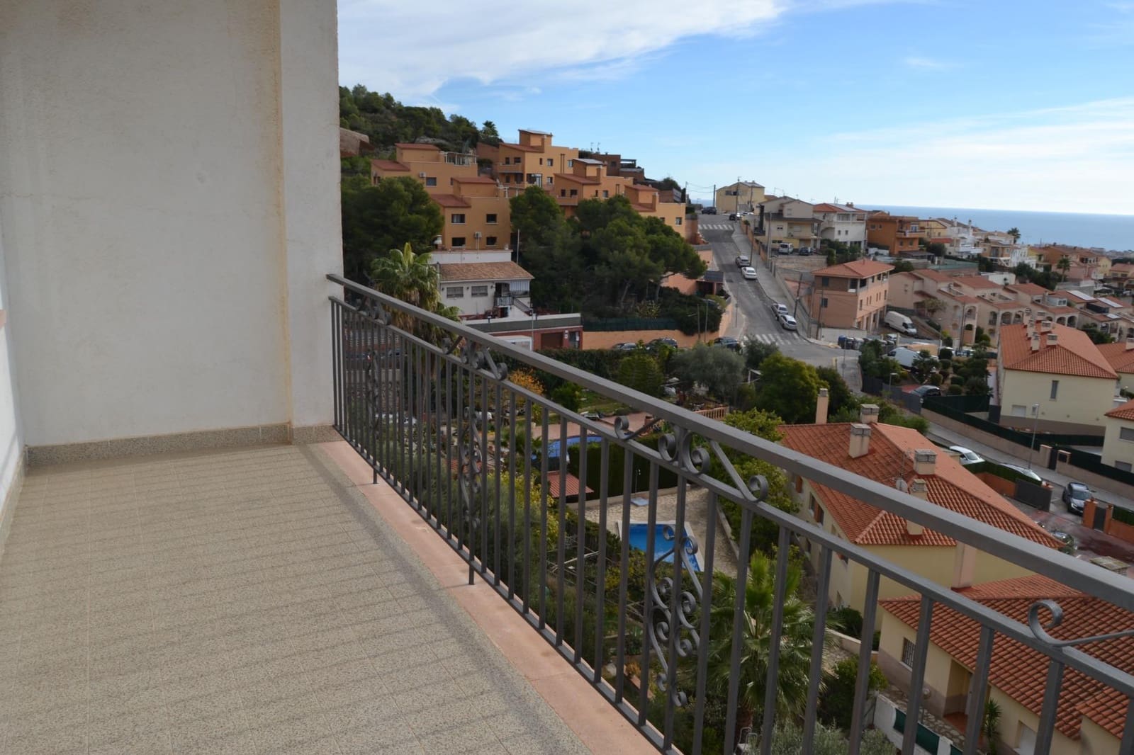 5 bedroom Terraced Villa for sale in Segur de Calafell - € 465,000 (Ref: 9446283)