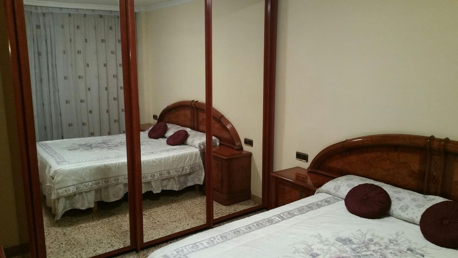 4 Zimmer Wohnung zu vermieten in Tarragona Stadt mit Garage - 998 € (Ref: 9446284)