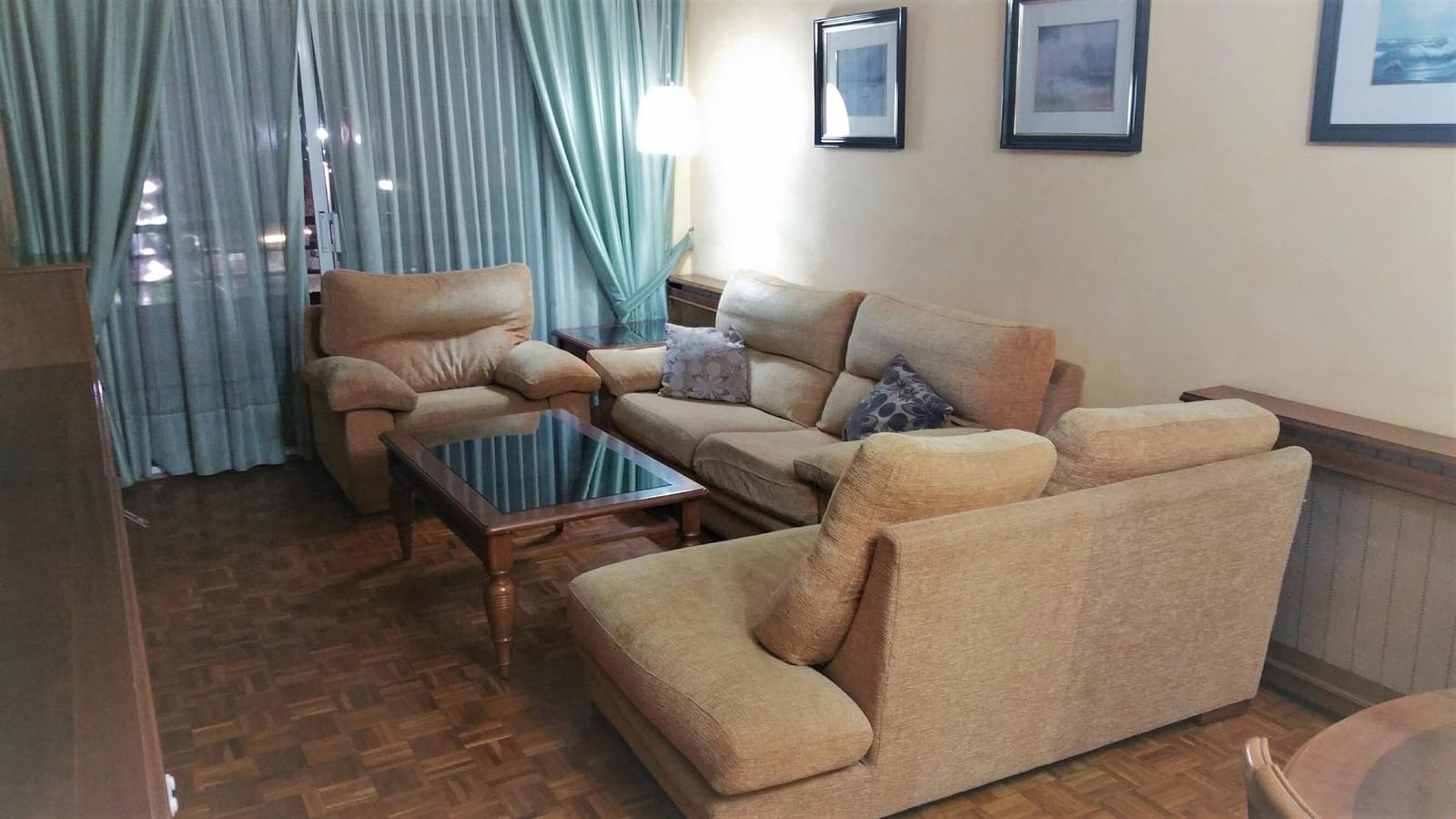 4 Zimmer Wohnung zu vermieten in Tarragona Stadt mit Garage - 998 € (Ref: 9446284)