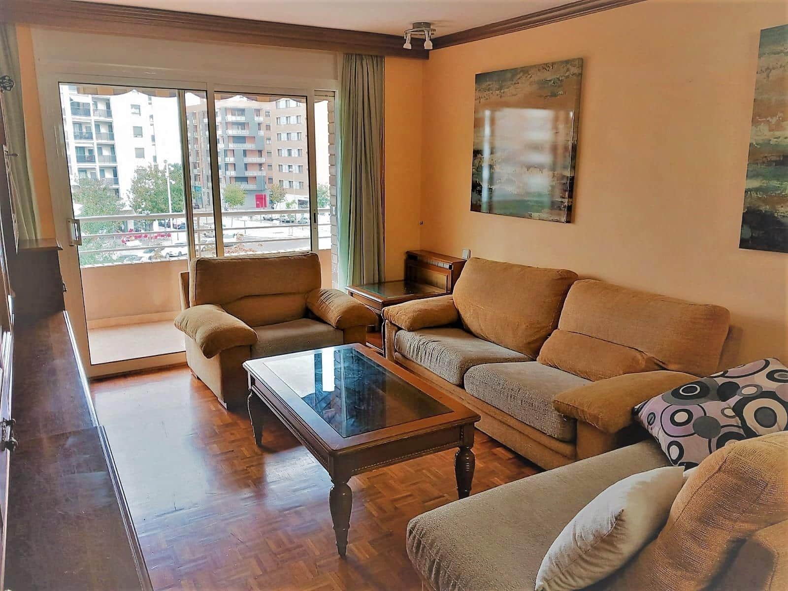 4 camera da letto Appartamento da affittare in Tarragona citta con garage - 998 € (Rif: 9446284)