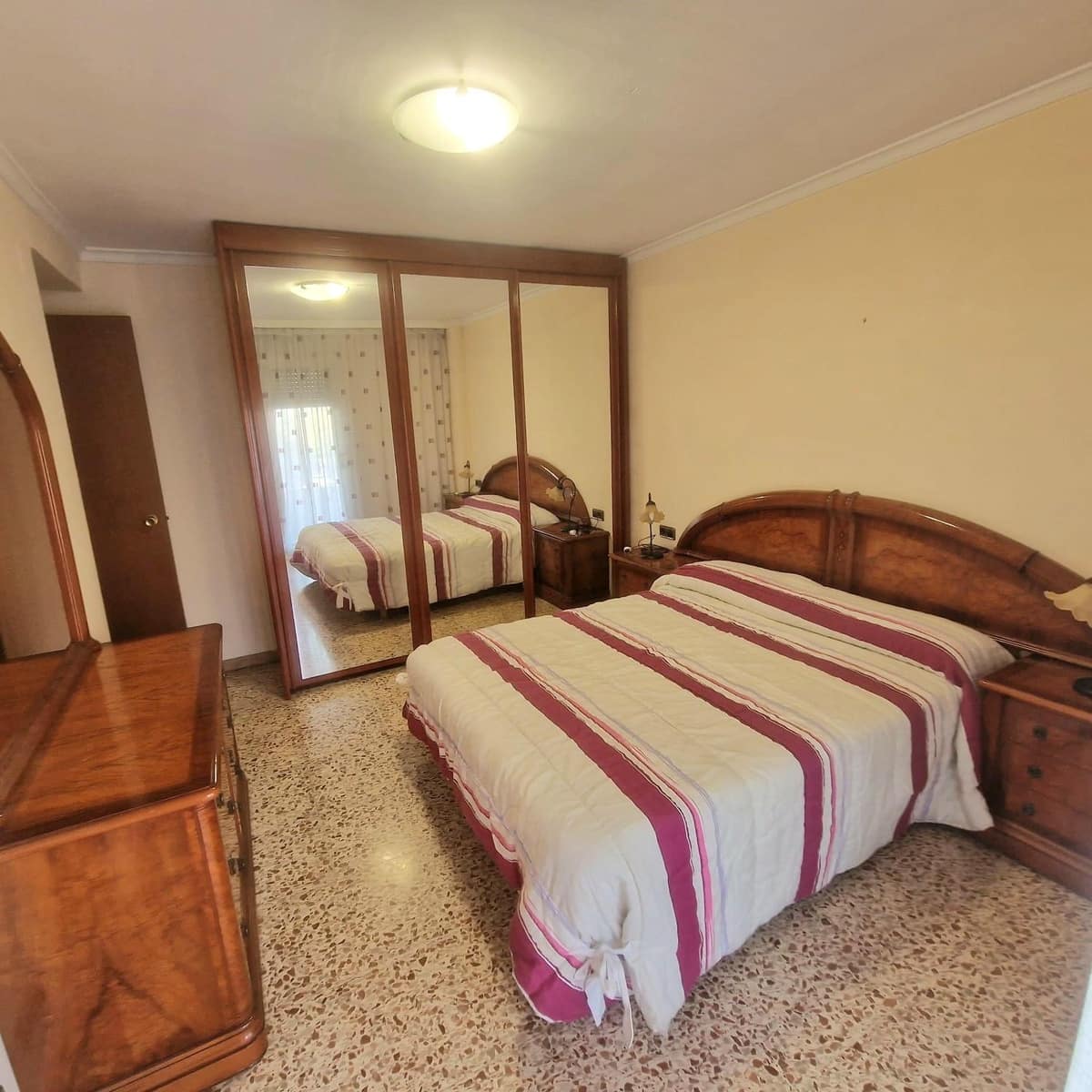 4 camera da letto Appartamento da affittare in Tarragona citta con garage - 998 € (Rif: 9446284)