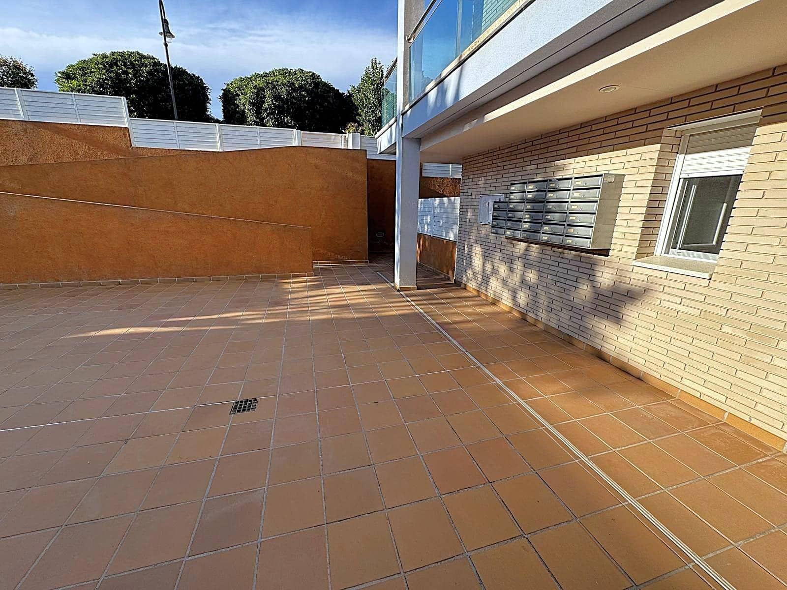 3 bedroom Flat for sale in Roda de Bara with pool garage - € 225,000 (Ref: 9450223)