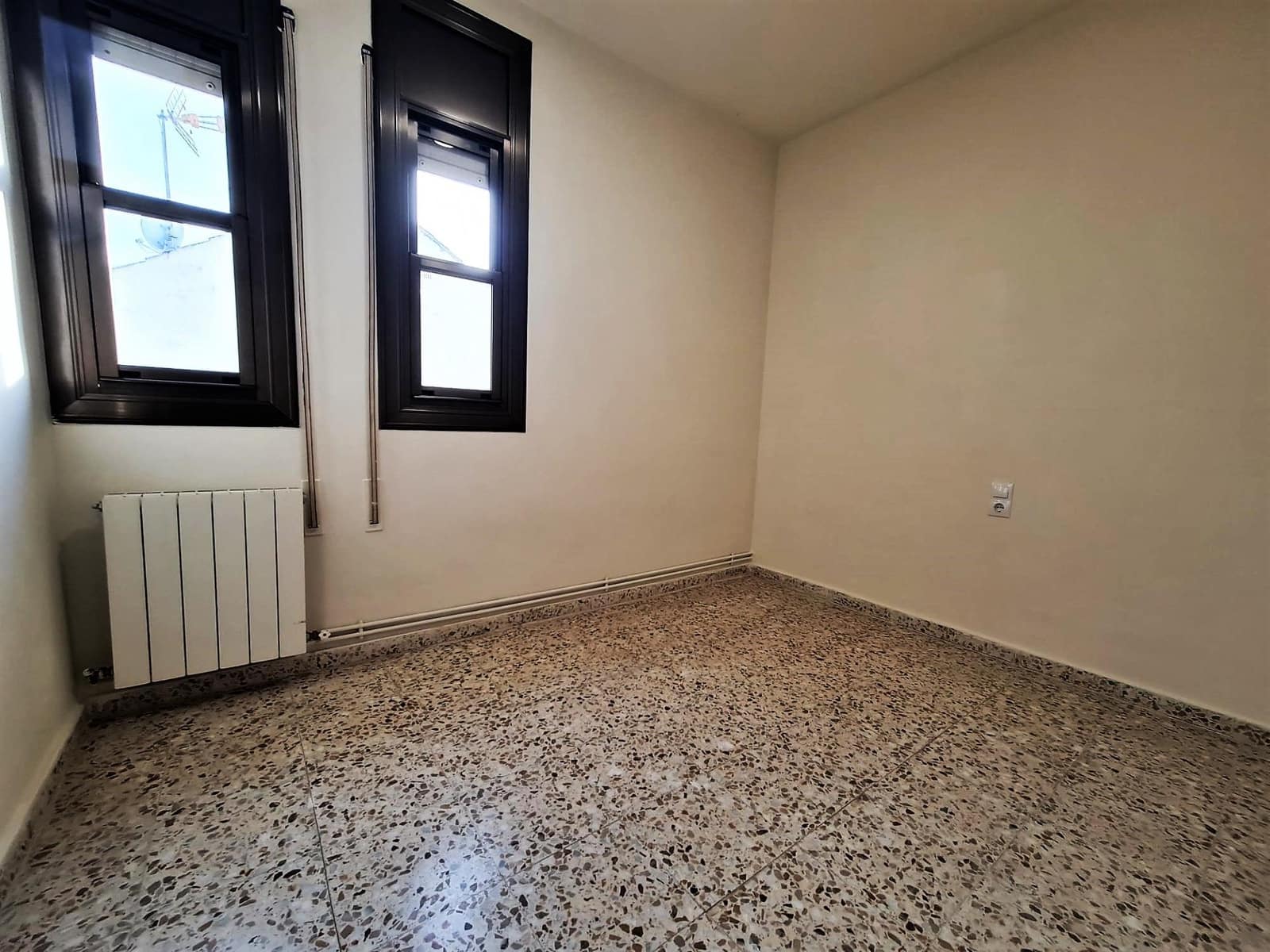 3 camera da letto Appartamento da affittare in Creixell con garage - 793 € (Rif: 9450232)