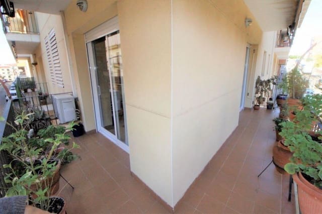 3 sovrum Lägenhet till salu i Torredembarra - 195 000 € (Ref: 9452080)