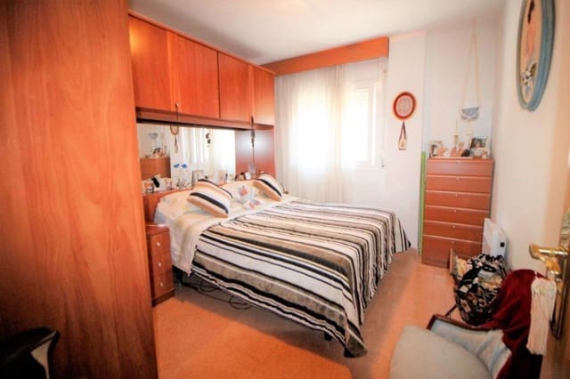 3 sovrum Lägenhet till salu i Torredembarra - 195 000 € (Ref: 9452080)