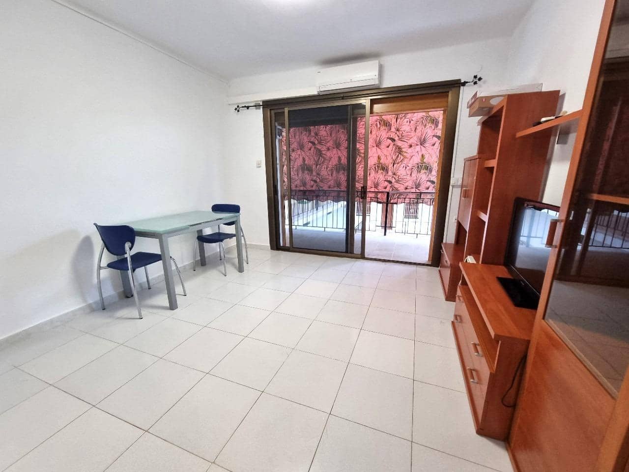 Piso de 1 habitación en Torredembarra en venta - 153.000 € (Ref: 9452082)