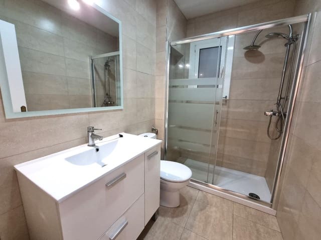 1 bedroom Flat for sale in Torredembarra - € 153,000 (Ref: 9452082)