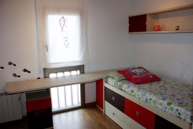 3 camera da letto Villa in vendita in Torredembarra - 250.000 € (Rif: 9452774)