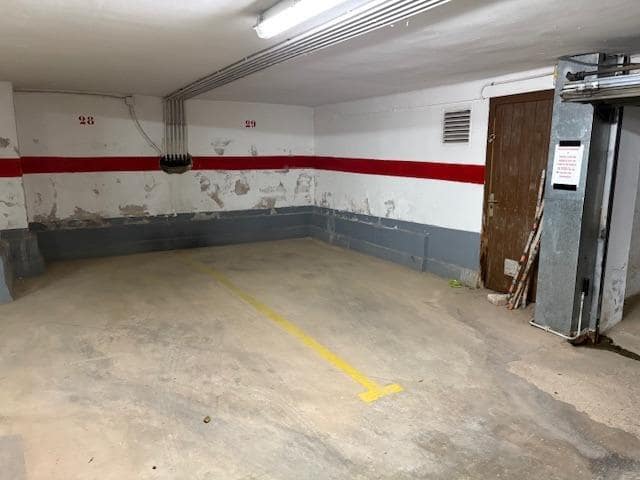 Garage à vendre à Cubelles - 13 000 € (Ref: 9456196)