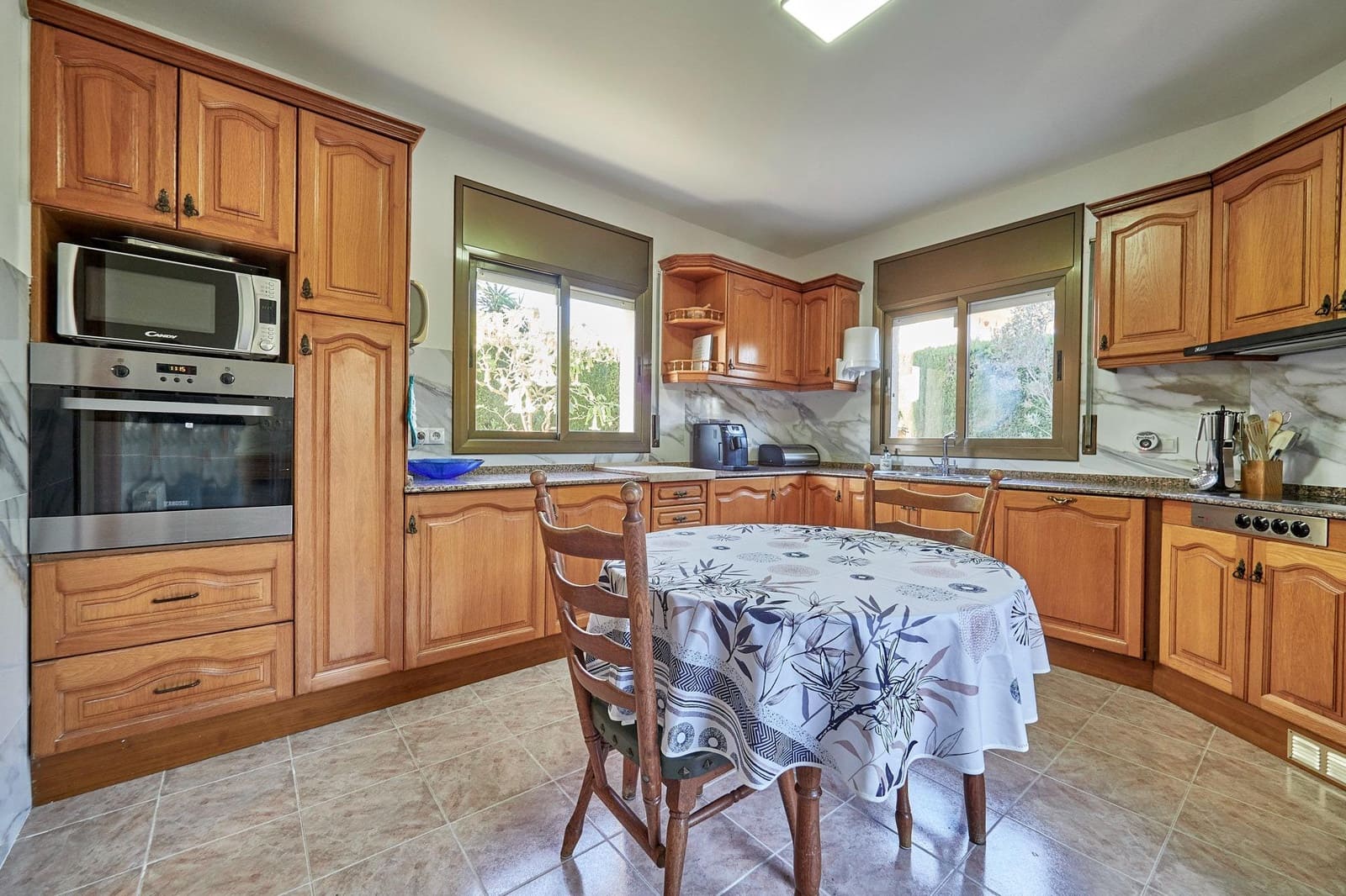 4 sovrum Villa till salu i El Vendrell med pool garage - 450 000 € (Ref: 9462030)