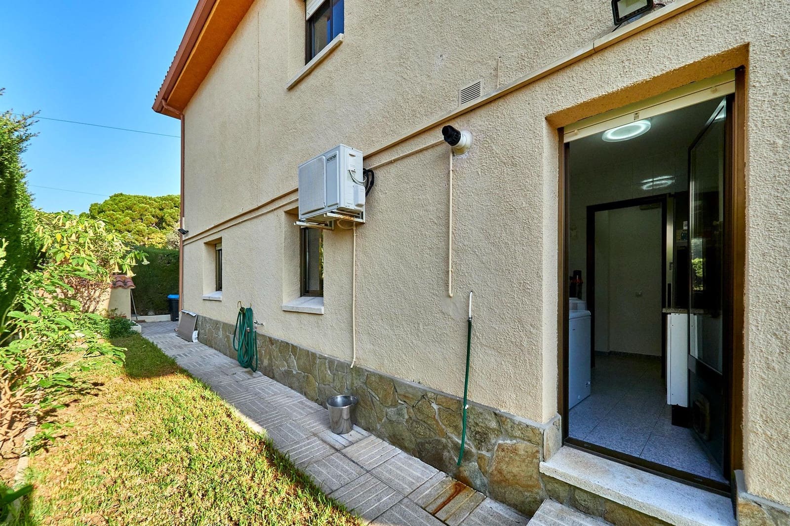 4 sovrum Villa till salu i El Vendrell med pool garage - 450 000 € (Ref: 9462030)