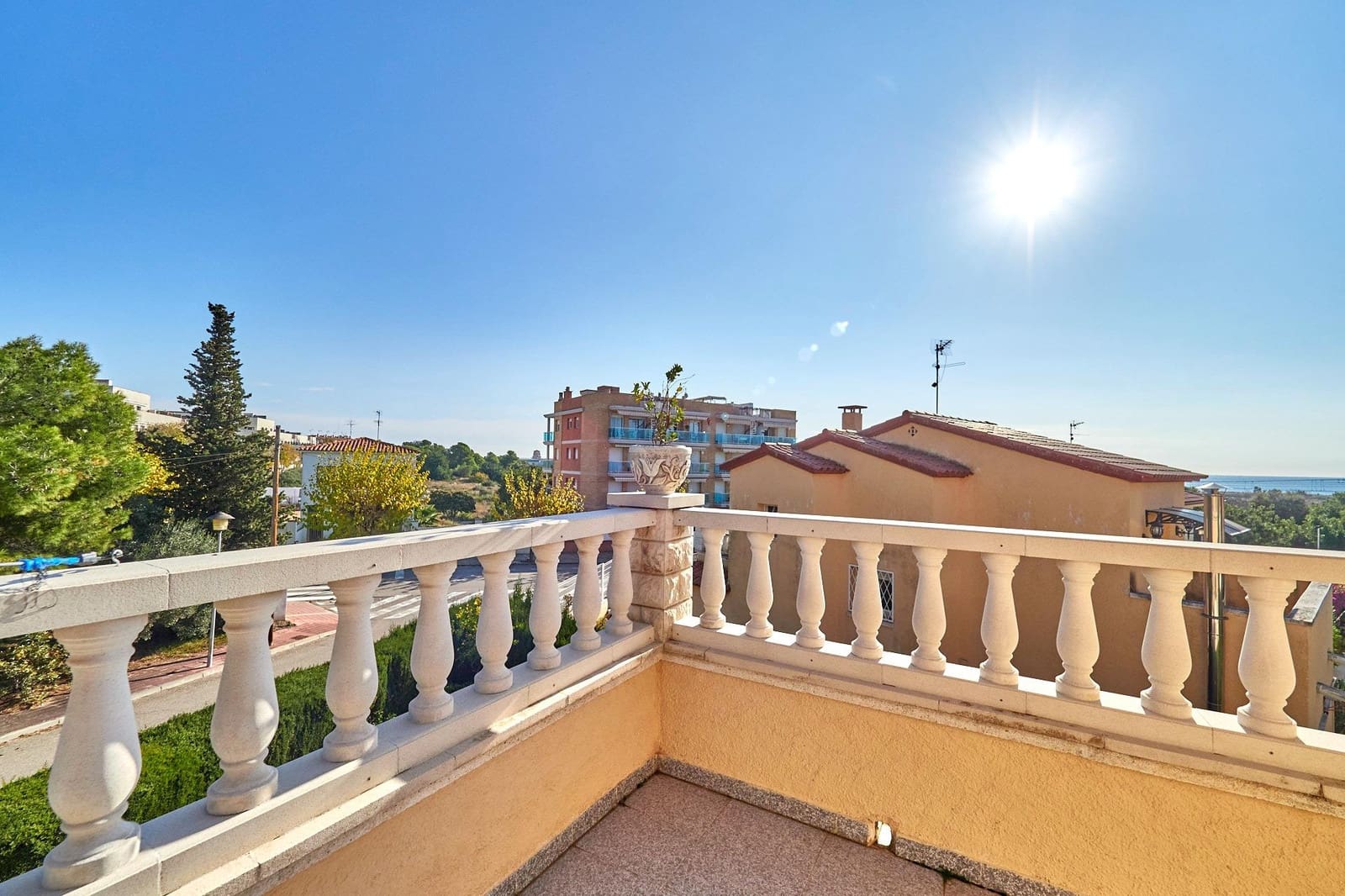 4 sovrum Villa till salu i El Vendrell med pool garage - 450 000 € (Ref: 9462030)