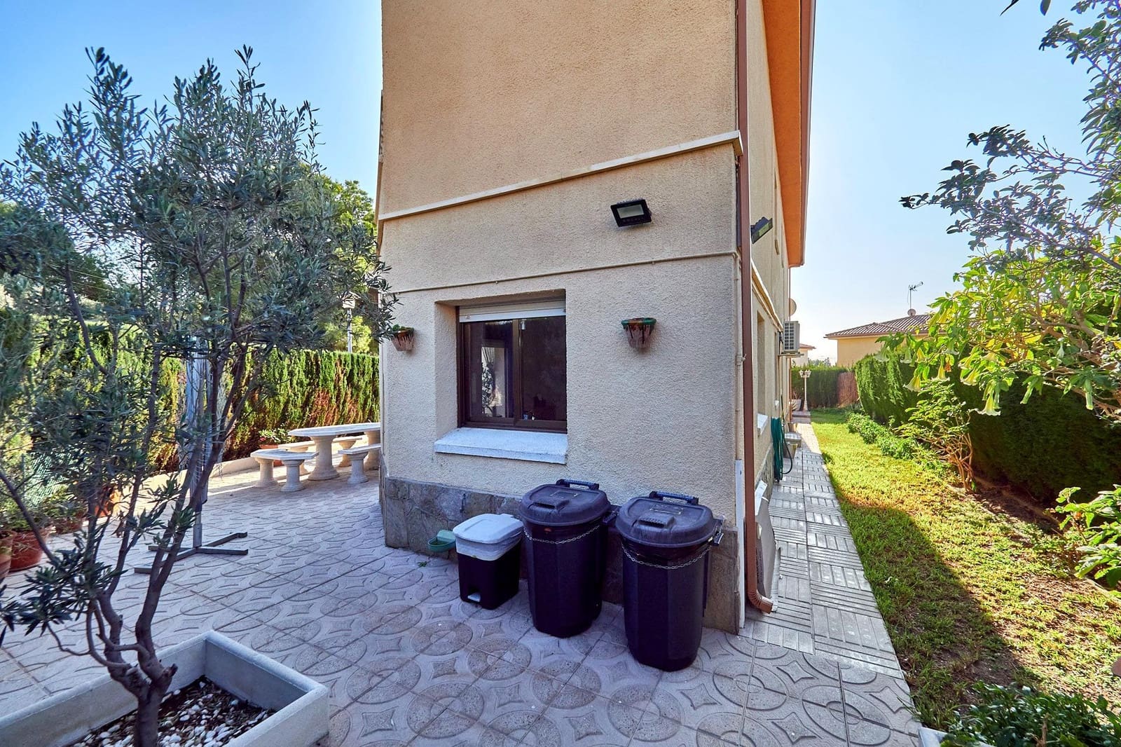 4 sovrum Villa till salu i El Vendrell med pool garage - 450 000 € (Ref: 9462030)