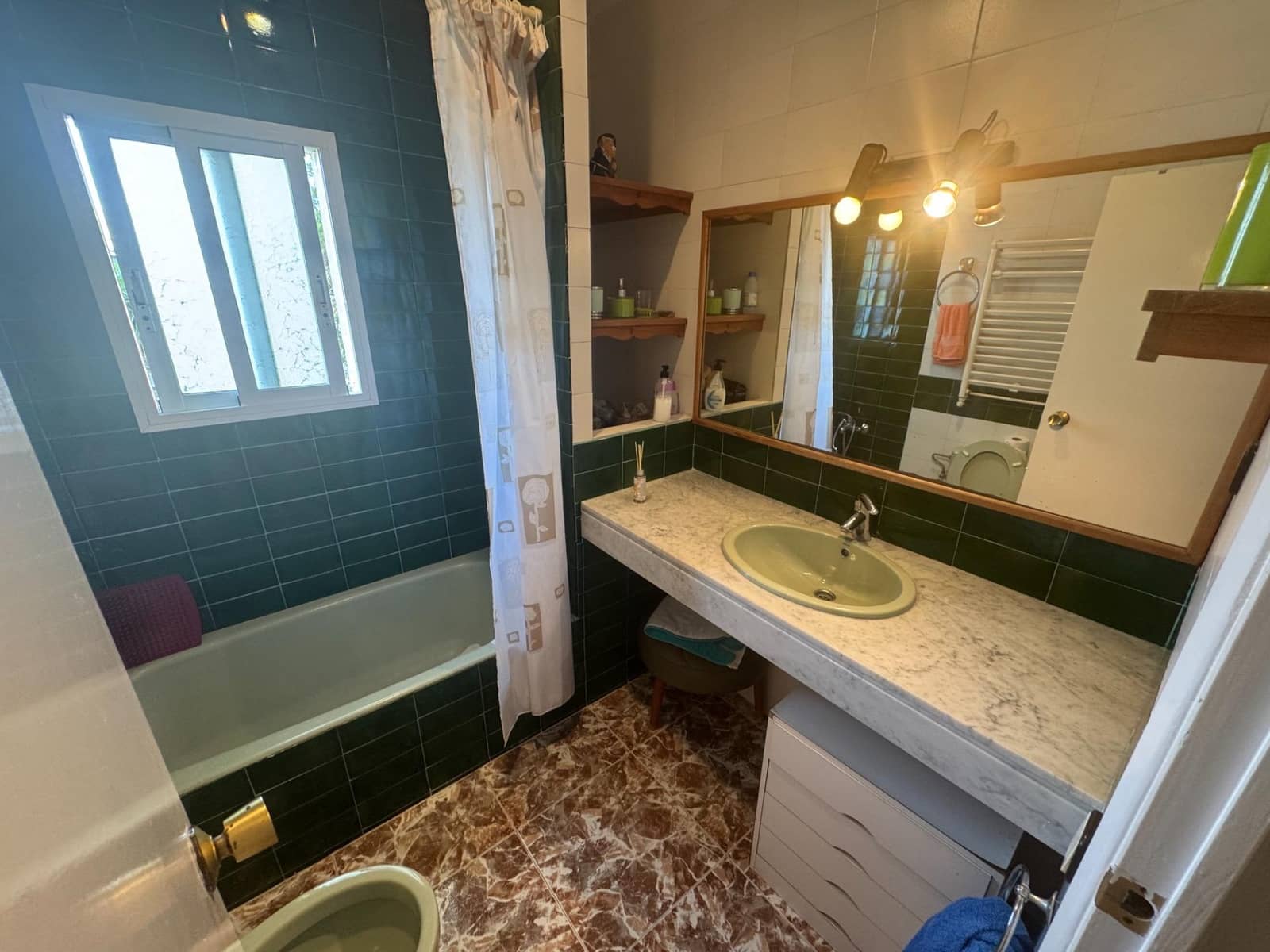 Chalet de 4 habitaciones en El Vendrell en venta con garaje - 320.000 € (Ref: 9462031)