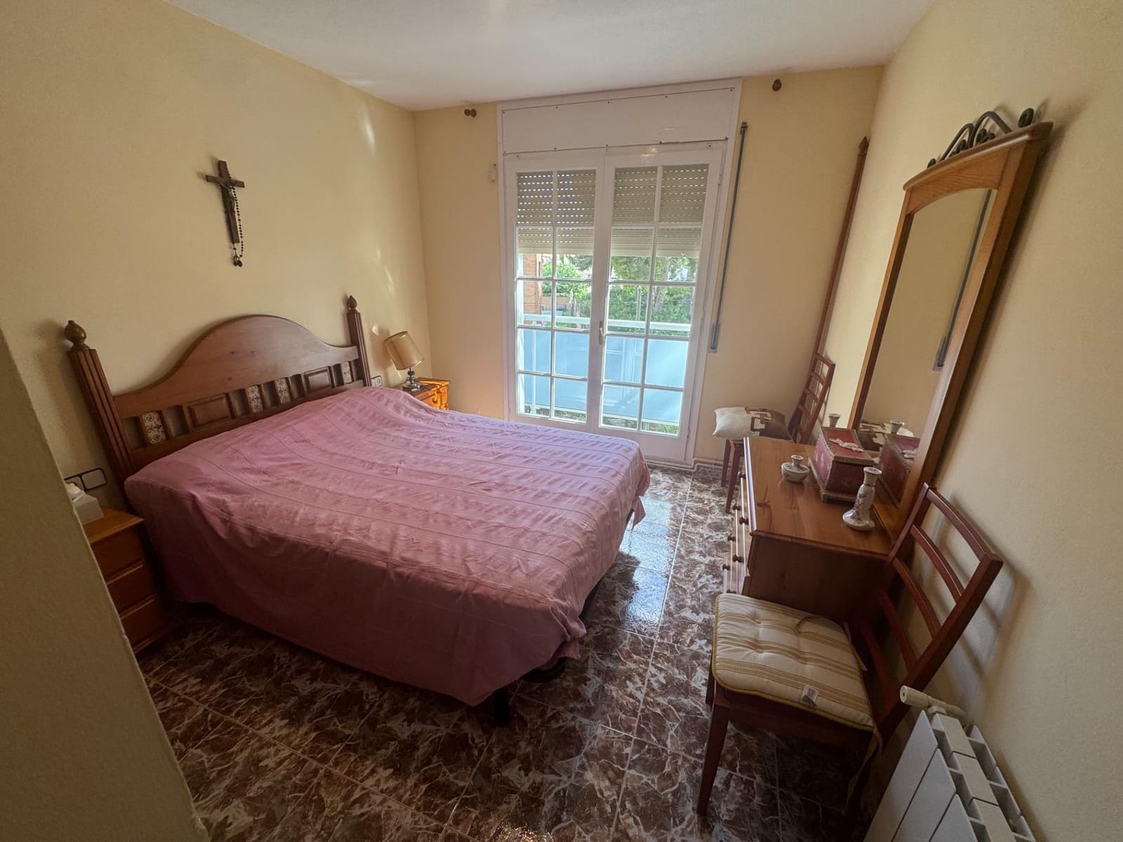 Chalet de 4 habitaciones en El Vendrell en venta con garaje - 320.000 € (Ref: 9462031)