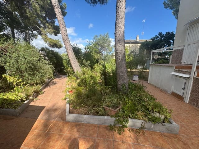 4 sypialnia Willa na sprzedaż w El Vendrell z garażem - 320 000 € (Ref: 9462031)