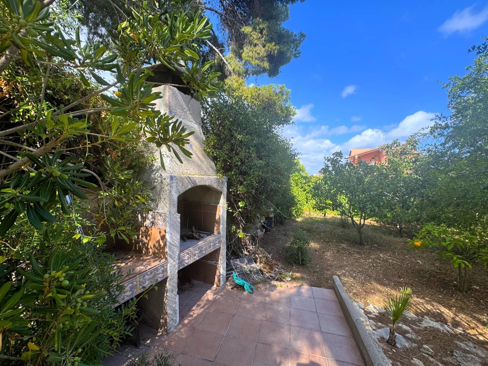 Chalet de 4 habitaciones en El Vendrell en venta con garaje - 320.000 € (Ref: 9462031)