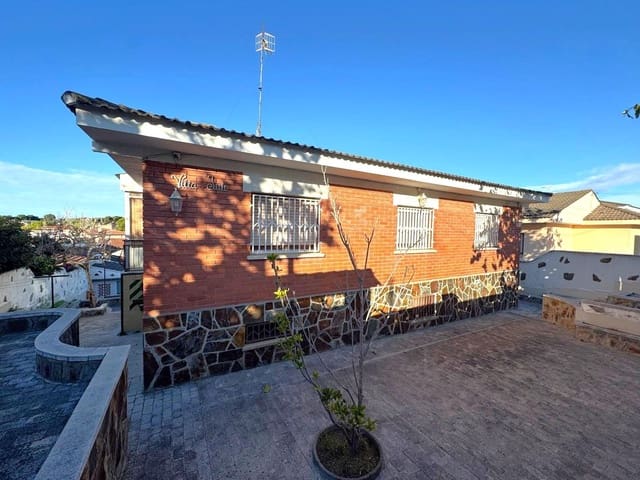 6 Zimmer Villa zu verkaufen in Segur de Calafell, Calafell mit Pool Garage - 335.000 € (Ref: 9462032)