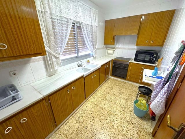 6 Zimmer Villa zu verkaufen in Segur de Calafell, Calafell mit Pool Garage - 335.000 € (Ref: 9462032)