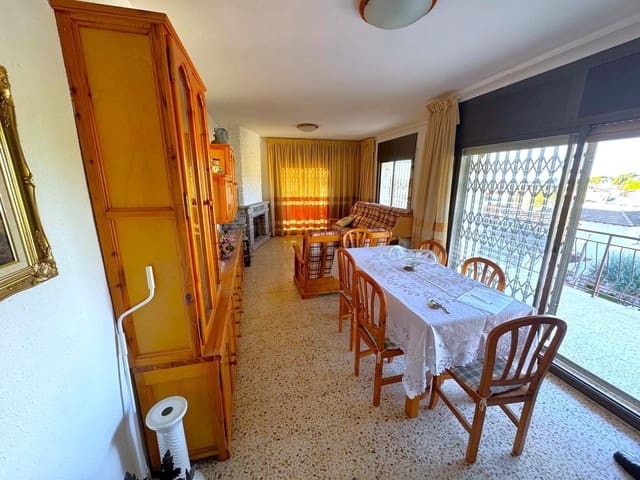 6 Zimmer Villa zu verkaufen in Segur de Calafell, Calafell mit Pool Garage - 335.000 € (Ref: 9462032)