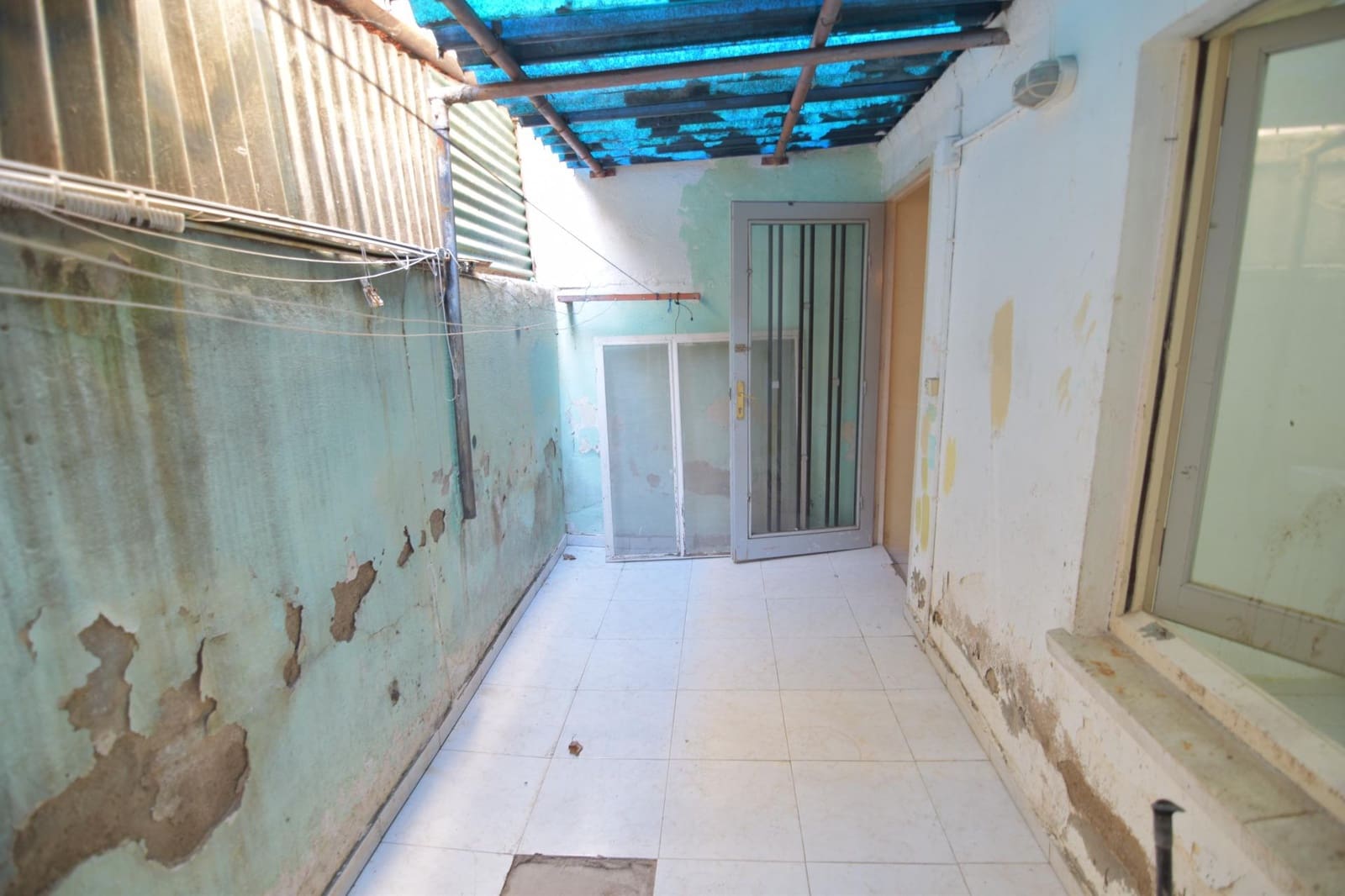 Piso de 3 habitaciones en Calafell en venta - 120.000 € (Ref: 9470362)