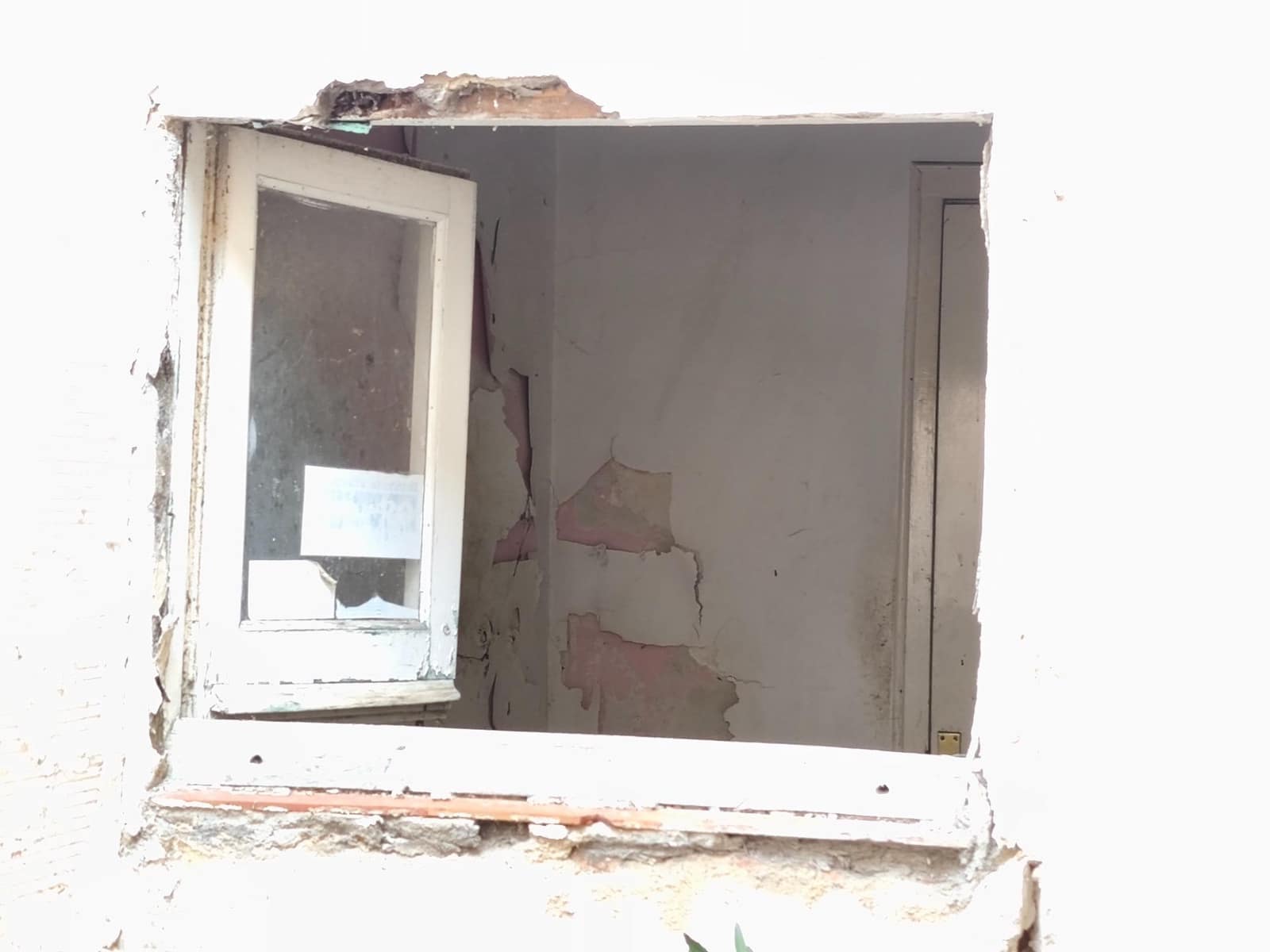 4 bedroom Townhouse for sale in El Vendrell - € 126,000 (Ref: 9470981)