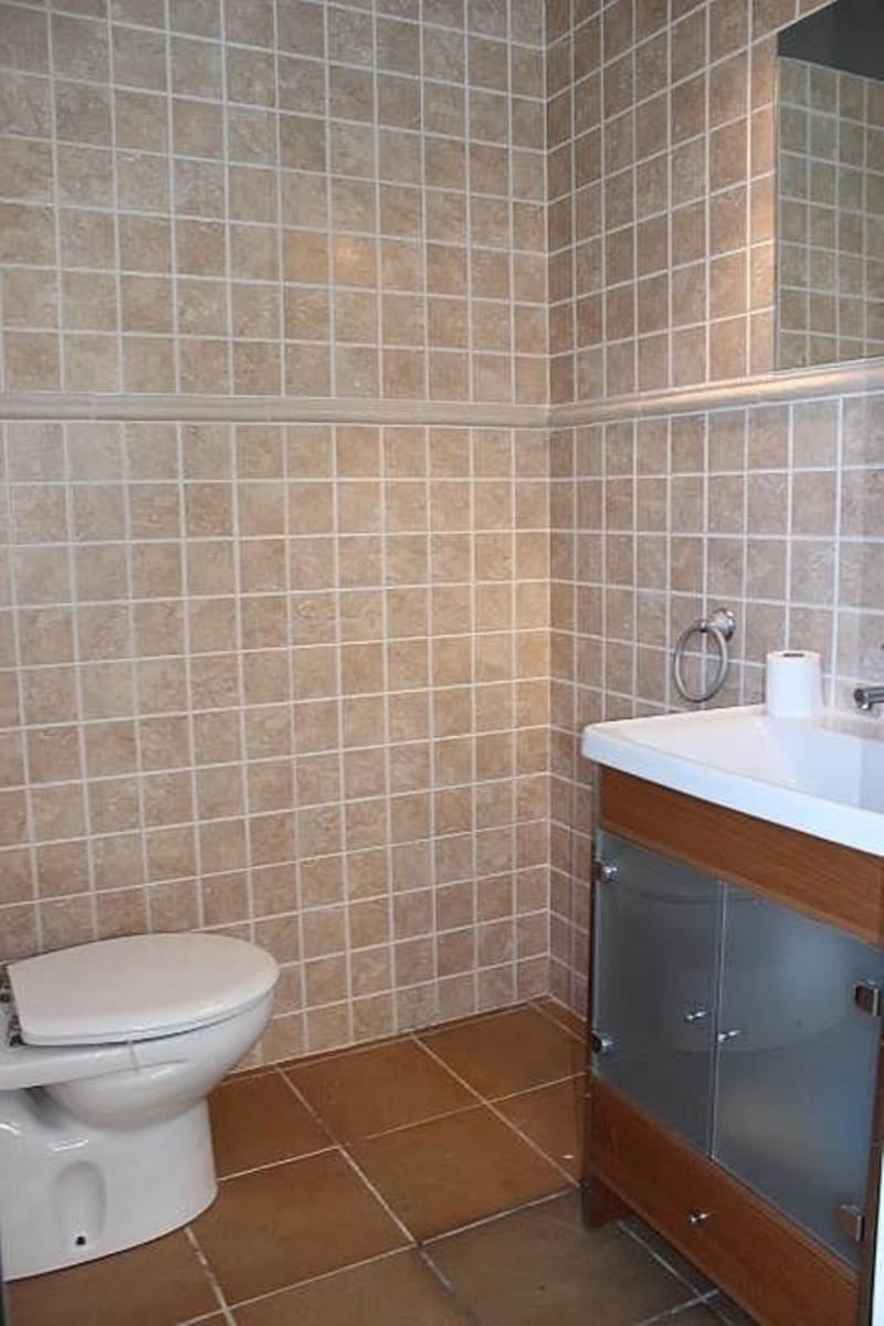 5 sypialnia Willa na sprzedaż w Roda de Bara z basenem garażem - 399 000 € (Ref: 9472941)