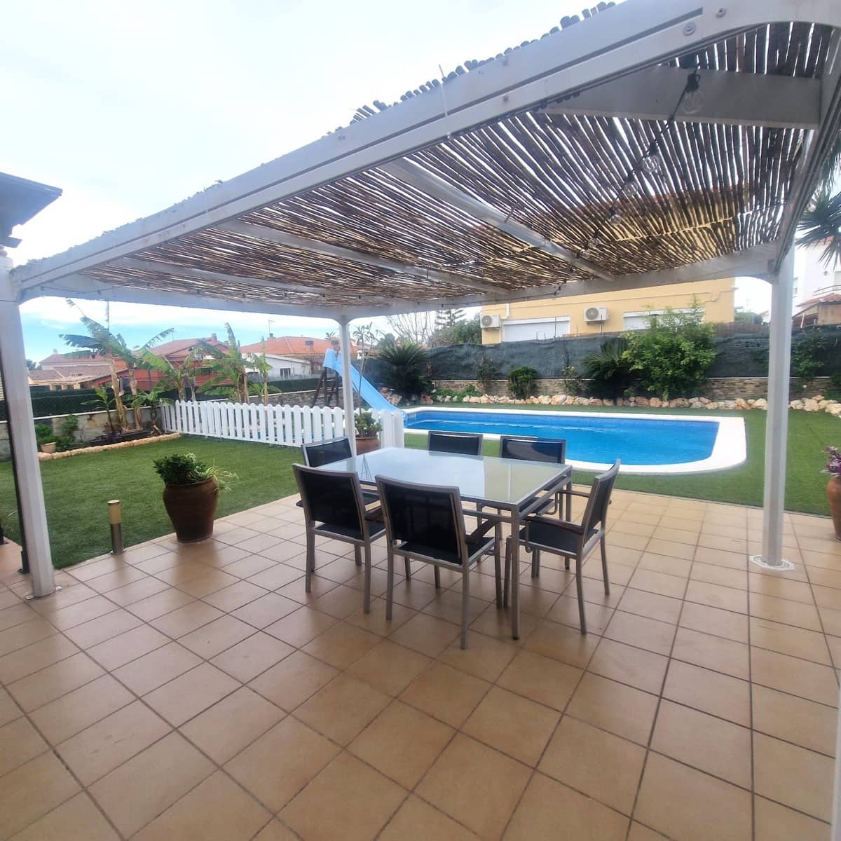 5 sypialnia Willa na sprzedaż w Roda de Bara z basenem garażem - 399 000 € (Ref: 9472941)