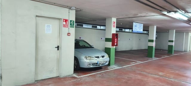 Garagem para venda em El Vendrell - 11 000 € (Ref: 9472942)