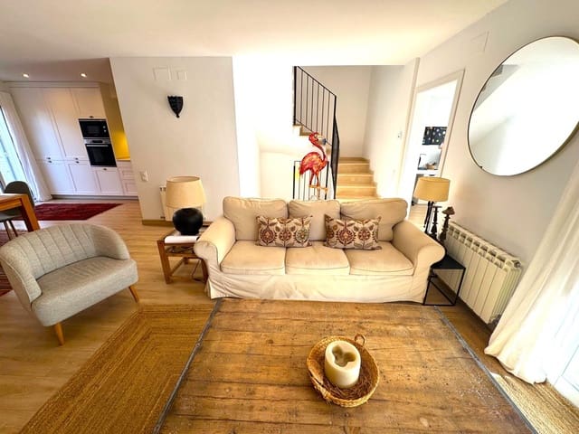 5 Zimmer Reihenhaus zu verkaufen in Altafulla mit Garage - 675.000 € (Ref: 9474168)