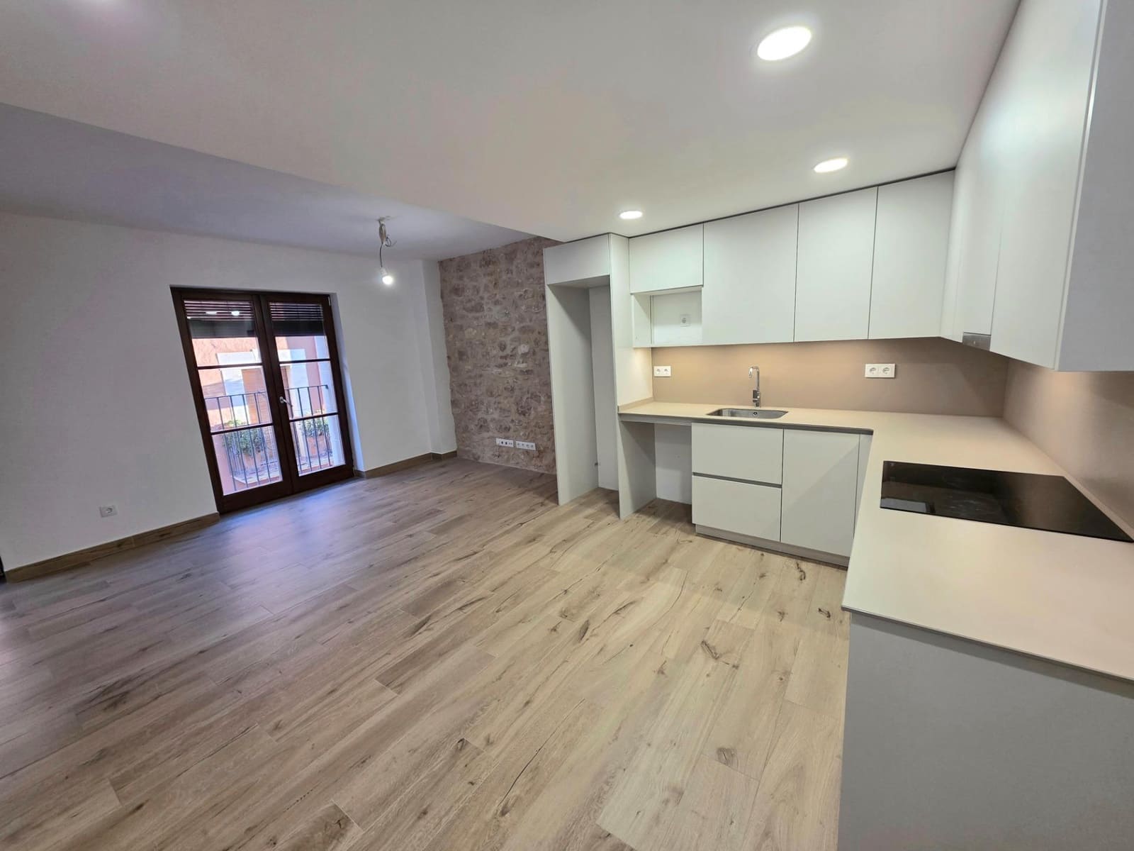 2 bedroom Flat for rent in Altafulla - € 961 (Ref: 9491286)