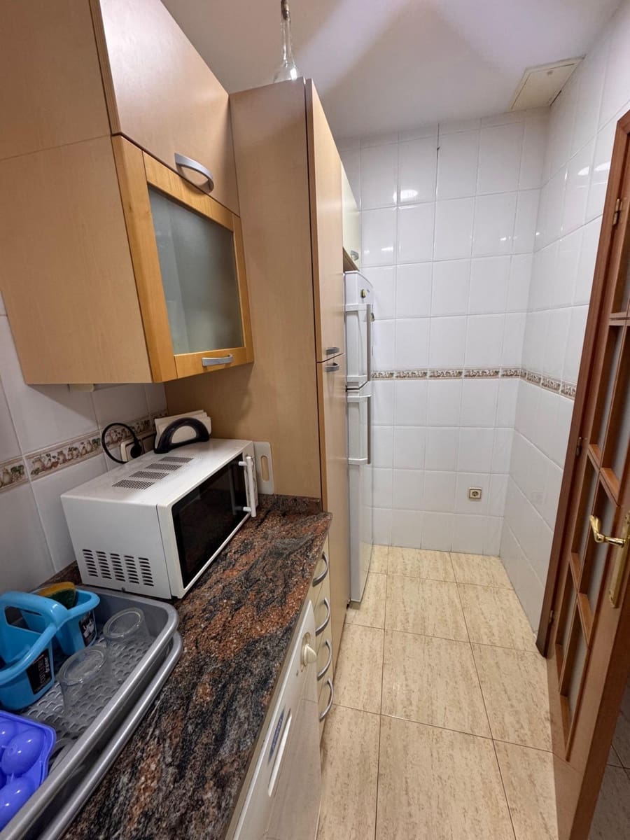 Piso de 1 habitación en Torredembarra en alquiler - 577 € (Ref: 9494554)