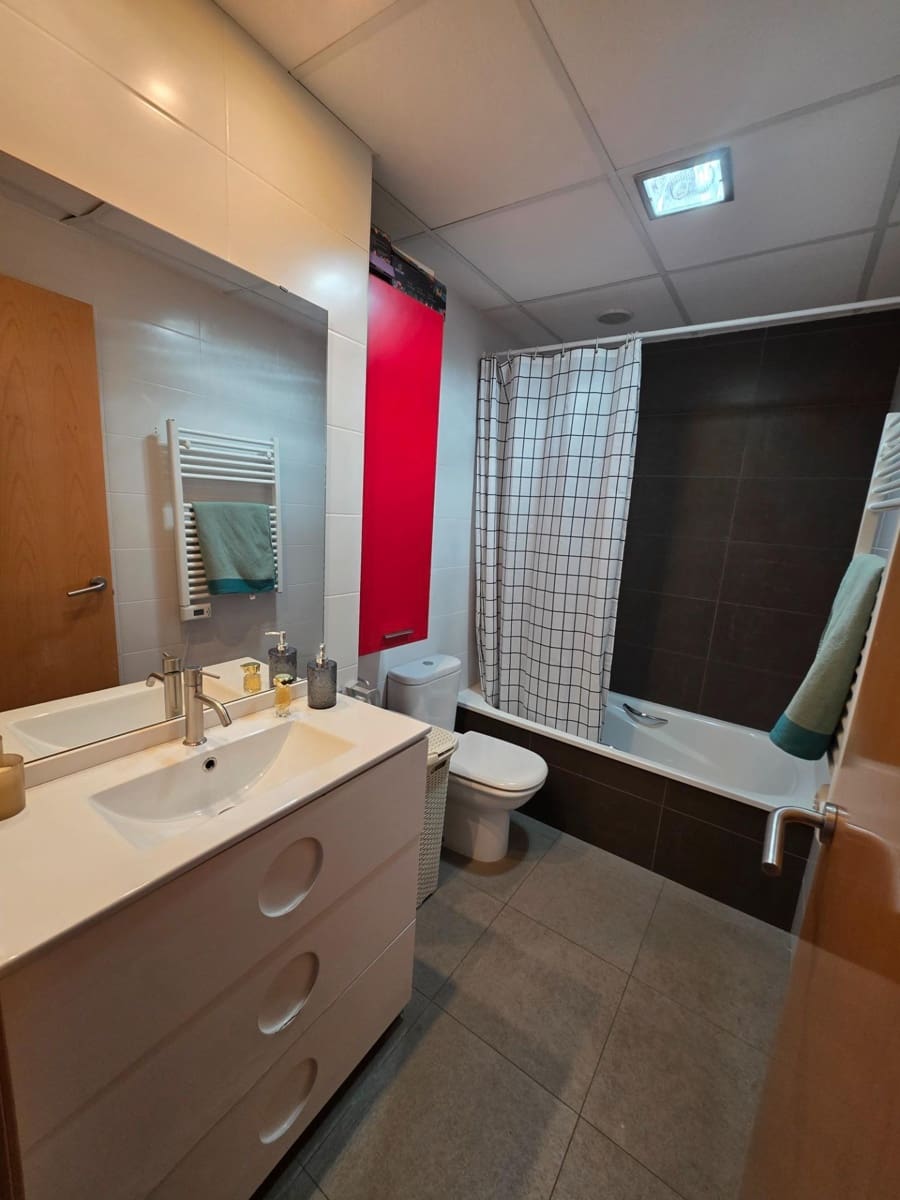 2 quarto Penthouse para venda em Els Pallaresos com piscina - 243 000 € (Ref: 9499003)